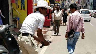 Bengaluru Traffic Police Offers Water to Hurt Pigeon on Road, Good Samaritan Reaps Praises on Social Media