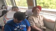 Union Minister Hardeep Singh Puri Stuck in Traffic jam in Delhi; Hopped on to Metro to Reach Airport on Time