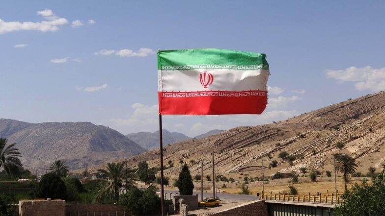 Iran Issues 'Battlefield' Warning as US Deploys Troops Iran Issues 'Battlefield' Warning as US Deploys Troops
