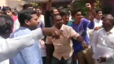 Karnataka Elections 2018: Clashes Broke out Between Congress, BJP Workers Outside Polling Booth