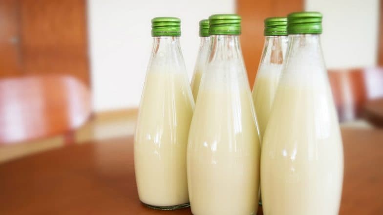 Pakistan: Milk Gets Costlier Than Petrol During Muharram, Reaches Rs 140 Per Litre in Karachi and Sindh Province Pakistan: Milk Gets Costlier Than Petrol During Muharram, Reaches Rs 140 Per Litre in Karachi and Sindh Province