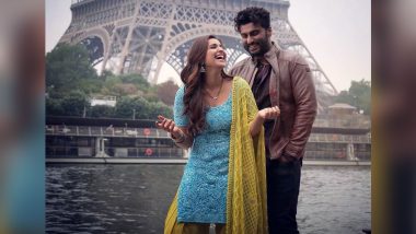 Parineeti Chopra and Arjun Kapoor Kickstart Their Paris Schedule With This Adorable Picture in Front of the Eiffel Tower