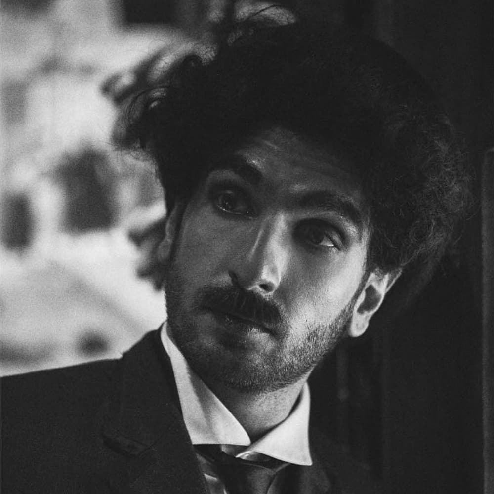 “A tramp, a gentleman, a poet, a dreamer, a lonely fellow, always hopeful of romance and adventure.” - Charlie Chaplin “A tramp, a gentleman, a poet, a dreamer, a lonely fellow, always hopeful of romance and adventure.” - Charlie Chaplin