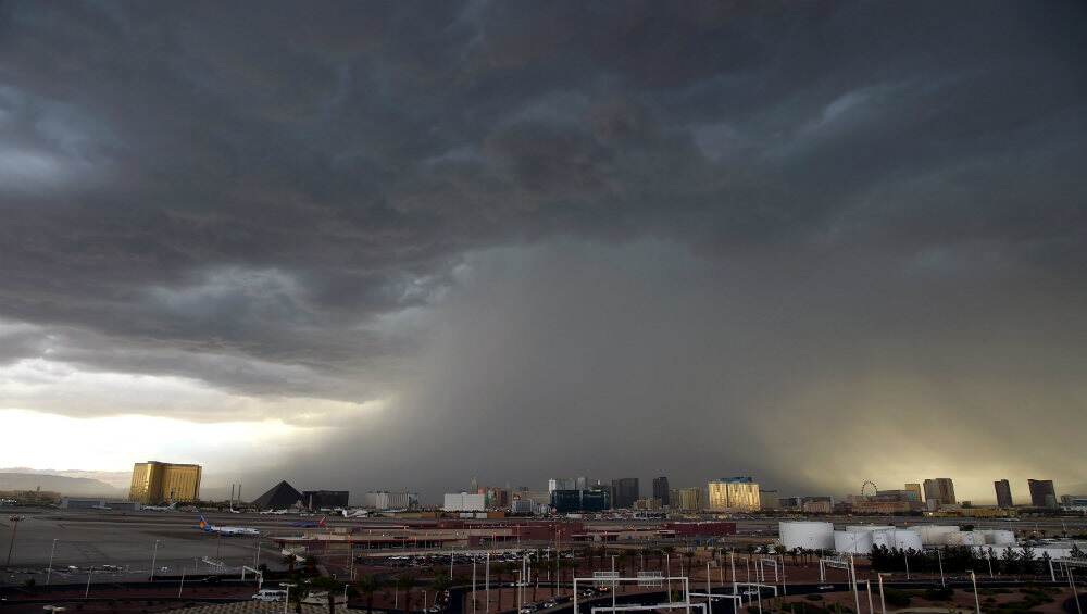US: Storms Sweep Southern and Midwest Portions, Death Toll Rises to 11 US: Storms Sweep Southern and Midwest Portions, Death Toll Rises to 11
