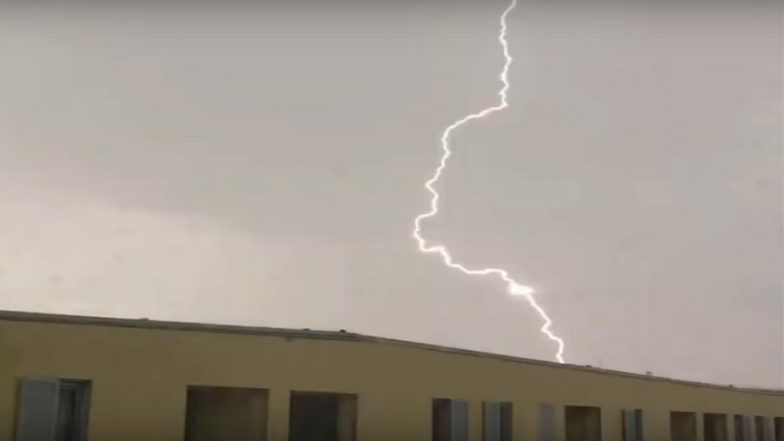 Maharashtra: Lightning Strike Kills 8-Year-Old Boy in Palghar District