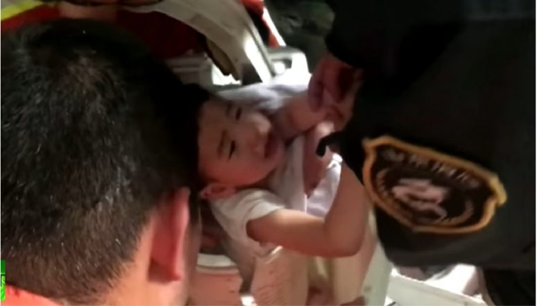 Chinese Boy Stuck in Washing Machine: Four-Year-Old Rescued After 20 Minutes, Watch Video