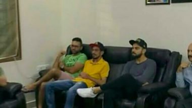 IPL 2018 Diaries: Virat Kohli and Teammates Enjoy Food at Mohammed Siraj’s House Ahead of SRH vs RCB Match (Video Inside)