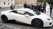 Lamborghini Huracan Owned by Pope Francis Auctioned for $1.13 Million