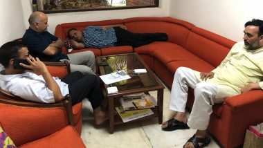 Arvind Kejriwal and His Ministers' Dharna at L-G Anil Baijal's Office Enters Third Day; Manish Sisodia, Satyendra Jain on Hunger Strike