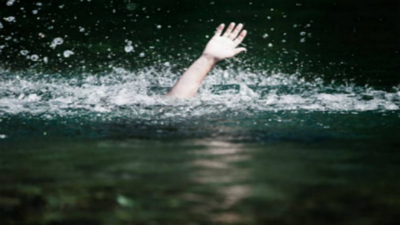 Delhi: 27-Year-Old Man Drowns Under Waterlogged Railway Underpass in Pul Prahlad Pur