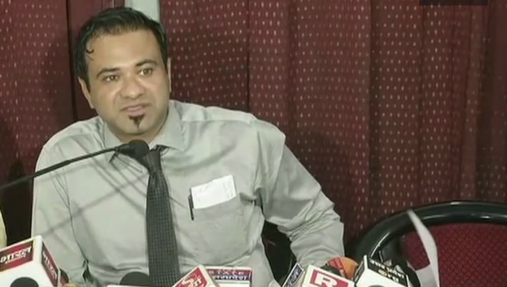 NSA Slapped on Dr Kafeel Khan for Anti-CAA Speech at Aligarh Muslim University NSA Slapped on Dr Kafeel Khan for Anti-CAA Speech at Aligarh Muslim University