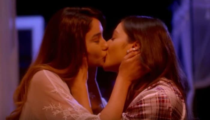 Janani Iyer Hot Sex - Bigg Boss' Janani Iyer and Aishwarya Dutta Liplock to Sunny Leone and  Sandhya Mridul's Hot Kiss, These On Screen All-Female Romance Raised  Eyebrows! (See Pictures) | ðŸŽ¥ LatestLY