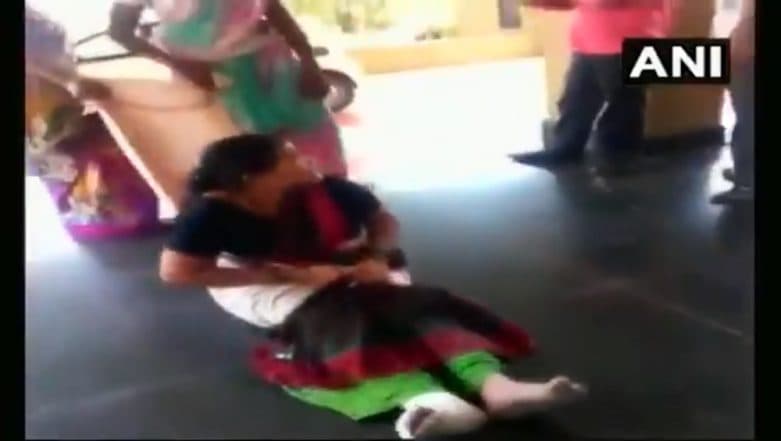Medical Apathy in Maharashtra: Lady With Broken Leg Dragged in Bedsheet Due to Lack of Stretchers in Nanded Government Hospital Medical Apathy in Maharashtra: Lady With Broken Leg Dragged in Bedsheet Due to Lack of Stretchers in Nanded Government Hospital