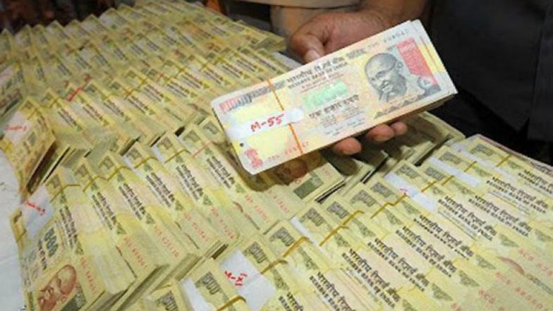 Old Currency Worth Rs 1 Crore Seized, 10 Held in Ghaziabad