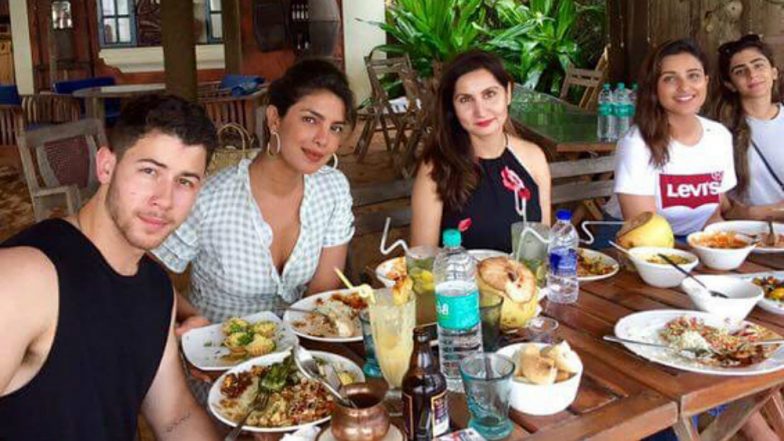 Priyanka Chopra With Beau Nick Jonas and Sister Parineeti Enjoy Delicious Indian Breakfast on a Family Vacation in Goa (See Pictures)