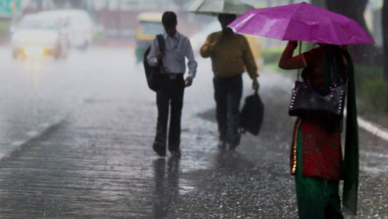 Mumbai Rains: Twitterati Abuzz With Incessant Rainfall in City Day Before Ganesh Chaturthi 2020