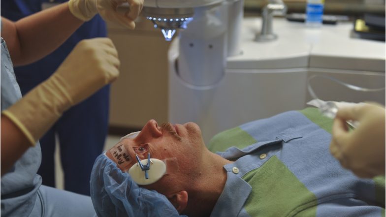 In a First, Robot Successfully Assisted Surgeons at University of Oxford in An Eye Surgery Trial