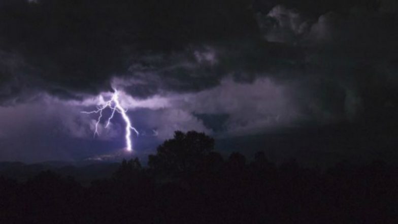 Thunderstorm in Uttar Pradesh: 10 Killed, 28 Injured in Disaster
