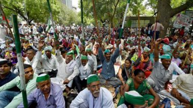 Farmers Protest by Spilling Milk on Roads in Punjab, Violence Reported From Jaipur as 10-Day Strike Begins