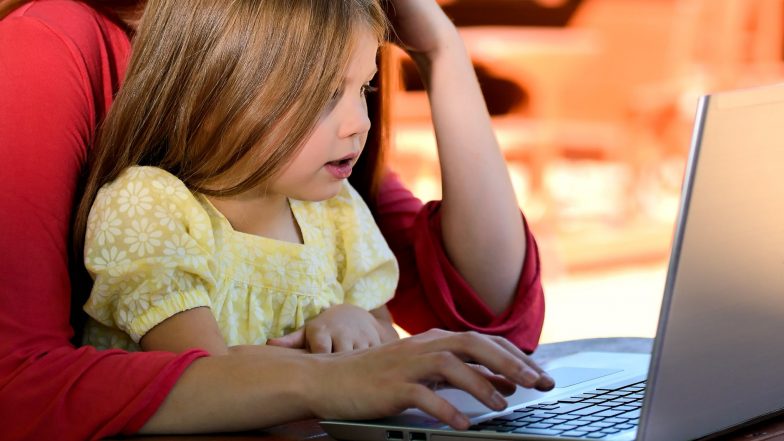 How to Identify Fake News? Google India Teaches Kids Safe Surfing and Deal With Cyber Bullying