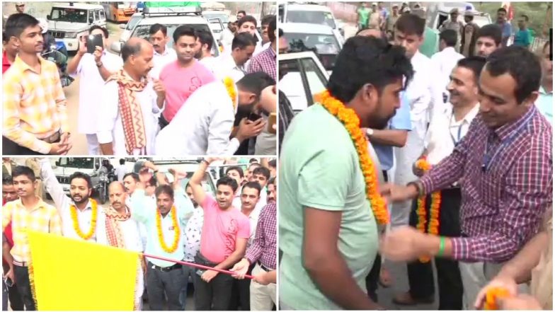 Amarnath Yatra 2018 Begins; First Batch Welcomed in Udhampur, Pilgrims Say Happy With Security Arrangements