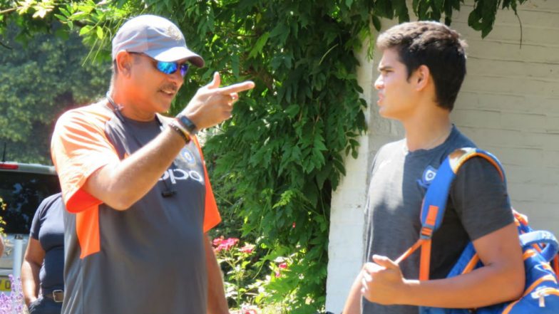 Arjun Tendulkar Trains With Indian Cricket Team Ahead of IND vs IRE T20I Series, Coach Ravi Shastri Has 'Words of Wisdom' for Him