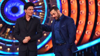 Shah Rukh Khan Fails to Hug Salman Khan at This Year's Iftar Party; Here's How SRK Kissed and Made Up This Eid!