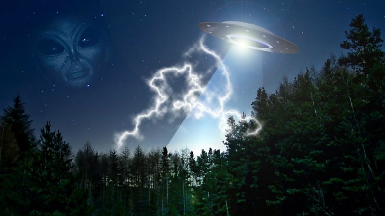 Two Aliens Spotted in UFO over Turkey With Government Verifying The ...