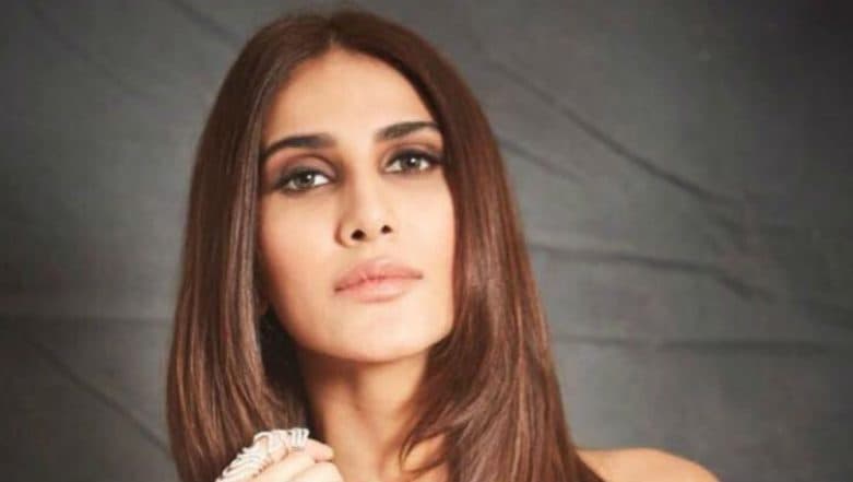'Social Media is Where People Enjoy Belittling Everybody,' Says Ranveer Singh's Befikre Co-Star Vaani Kapoor 'Social Media is Where People Enjoy Belittling Everybody,' Says Ranveer Singh's Befikre Co-Star Vaani Kapoor