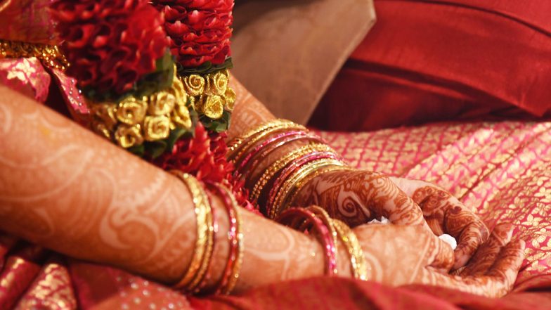 Guests Fight Over Shortage of Plates at a Wedding Ceremony in UP! One Dead, Four Injured