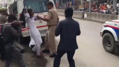 Girl Students Protesting Against Amit Shah's Rally in Allahabad 'Manhandled' by Male Cops, Watch Video