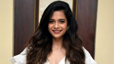 Girl in The City Actress Mithila Palkar On How She Manages Her Curly Hair in Monsoon!