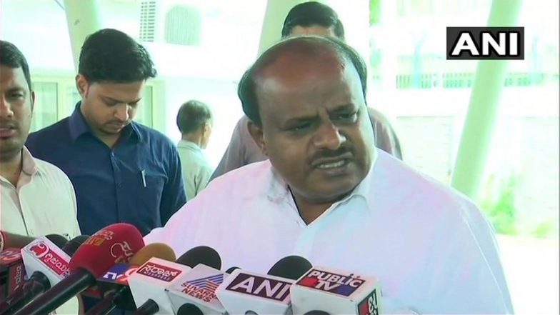 ‘Emotional’ Karnataka CM HD Kumaraswamy Orders to ‘Mercilessly Kill’ Goons for Murdering JDS Leader H Prakash, Watch Video