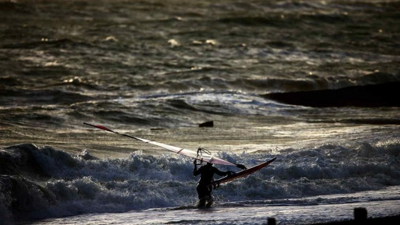 Indian-origin Entrepreneur Leah Chowdhry to Swim Across English Channel