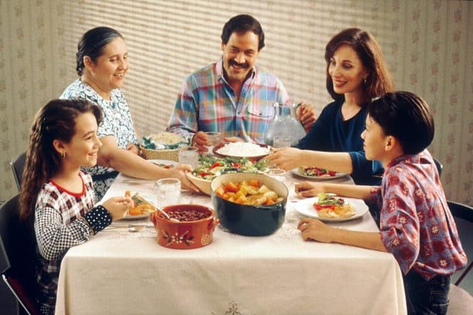 Eat Dinner Before 9 PM to Reduce Breast and Prostate Cancer Risk, Says Study Eat Dinner Before 9 PM to Reduce Breast and Prostate Cancer Risk, Says Study