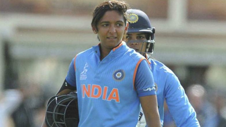Harmanpreet Kaur, Indian Women’s Cricket Team Captain, Carries an Ill Mascot During Ind vs Pak ICC Women’s World T20 2018; Watch Video