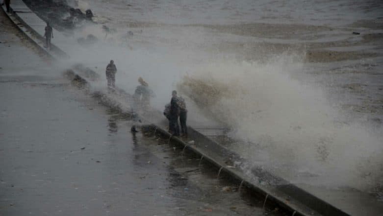 High Tide Dates in Mumbai: Here's The Calendar of High And Low Tides ...