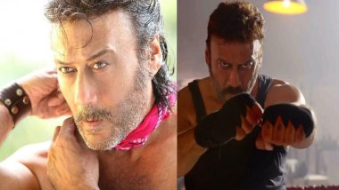 Jackie Shroff Clearing the Traffic on Lucknow Roads Is Making the Internet Go Crazy (Watch Video)