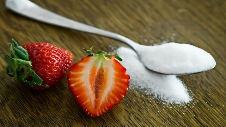 5 Natural and Healthy Sugar Substitutes For A Flatter Tummy and A Fitter Body