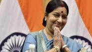 Sushma Swaraj's Husband Swaraj Kaushal Hits Back at Troll Who Tells Him to 'Beat His Wife For Muslim Appeasement'