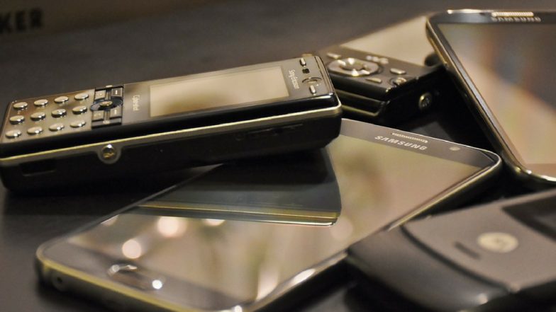 Do Cell Phones Cause Cancer? Research That Linked Radiation to Rats Not Applicable to Humans, Says Study