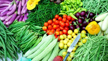 Maharashtra: Man Offers Vegetables for Free to Poor During Lockdown