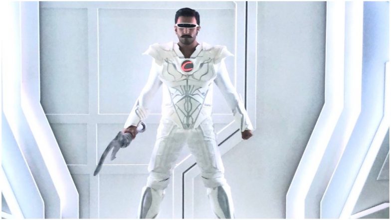 Ranveer Singh Has Turned Into a Superhero and We Have Cracked The Mystery of This Transformation! View Pic