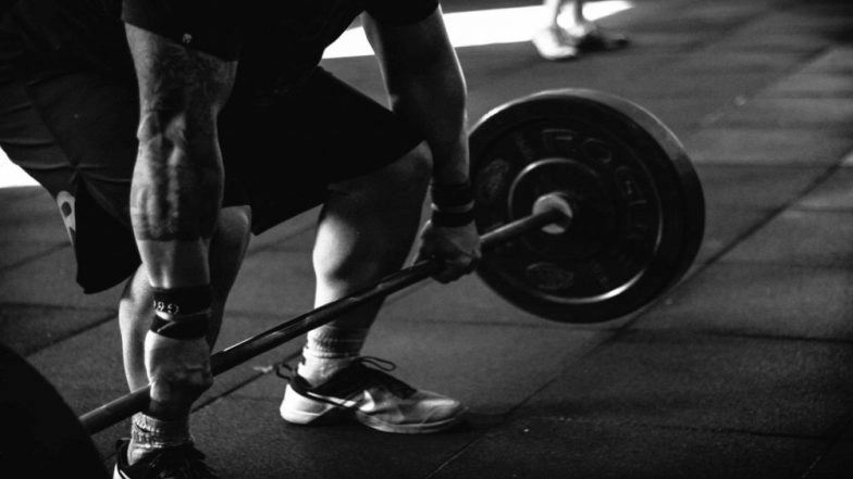 22-Year-Old Fitness Enthusiast Suffers from Cardiac Arrest after Lifting Heavy Weights in the Gym