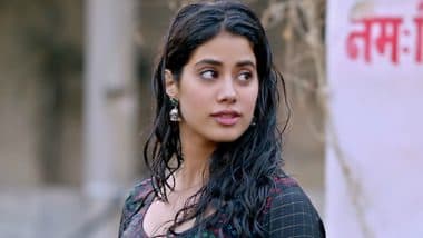 Janhvi Kapoor Impresses Lata Mangeshkar, Legendary Singer Desires to Croon for the Dhadak Actress