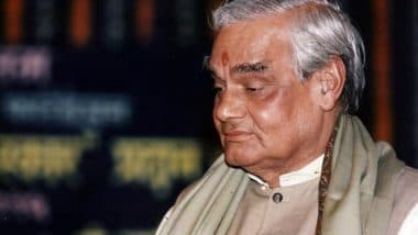 Atal Bihari Vajpayee Health Update: Suresh Prabhu, Amit Shah, M Venkaiah Naidu & Other Union Ministers Rush to Meet the Former PM Who Is Critical at AIIMS