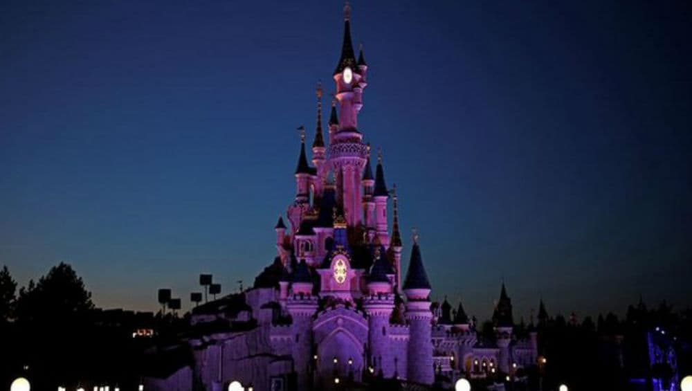 Shanghai Disneyland Closes Over Coronavirus Outbreak in China Shanghai Disneyland Closes Over Coronavirus Outbreak in China
