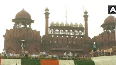 Dignitaries Fight Humidity with Hand-crafted Tribal Fans at Independence Day Function at Red Fort