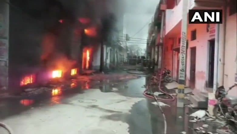 Major Fire Breaks Out At Plastic Factory in Delhi, No Casualty Reported Major Fire Breaks Out At Plastic Factory in Delhi, No Casualty Reported
