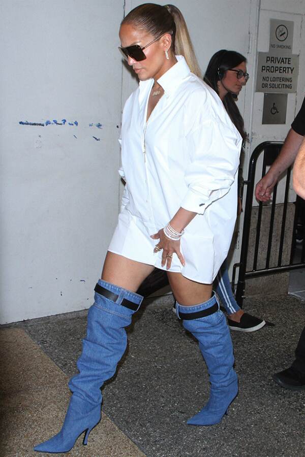 Jennifer Lopez Goes Pantless! Steps Out in Nothing but a Crisp White ...